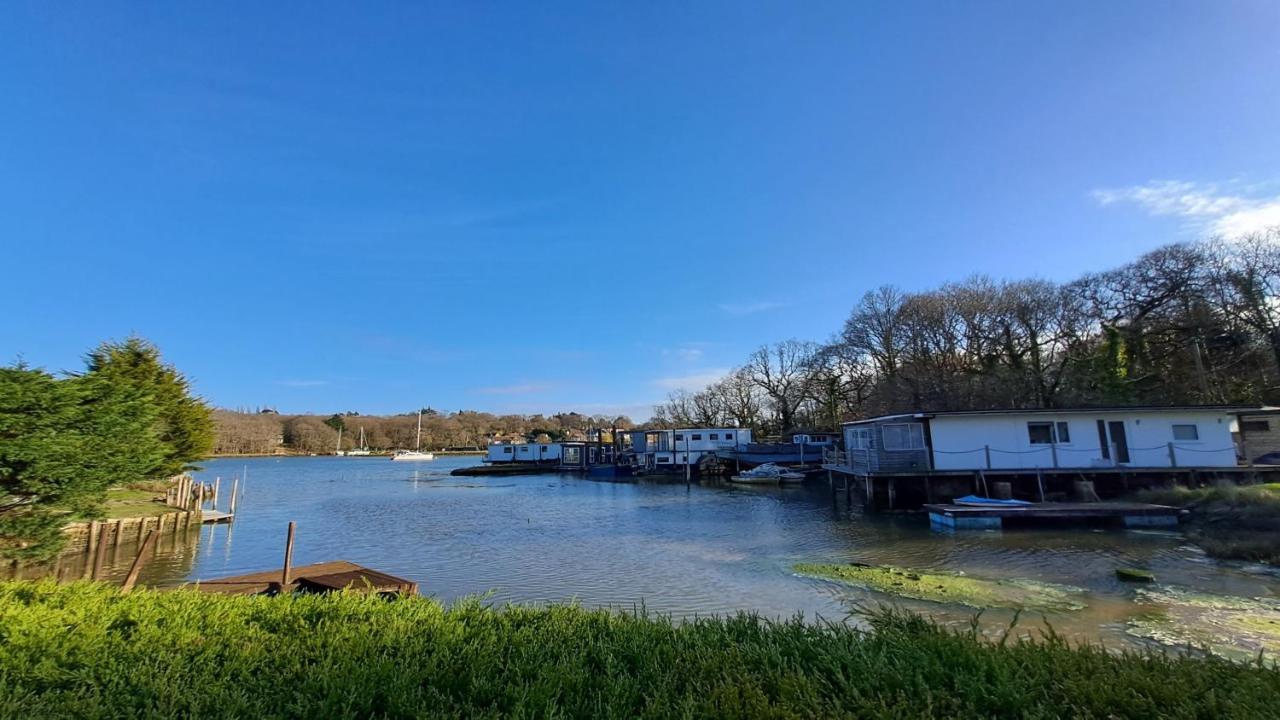 Sandown On The Creek Wootton Bridge  Esterno foto