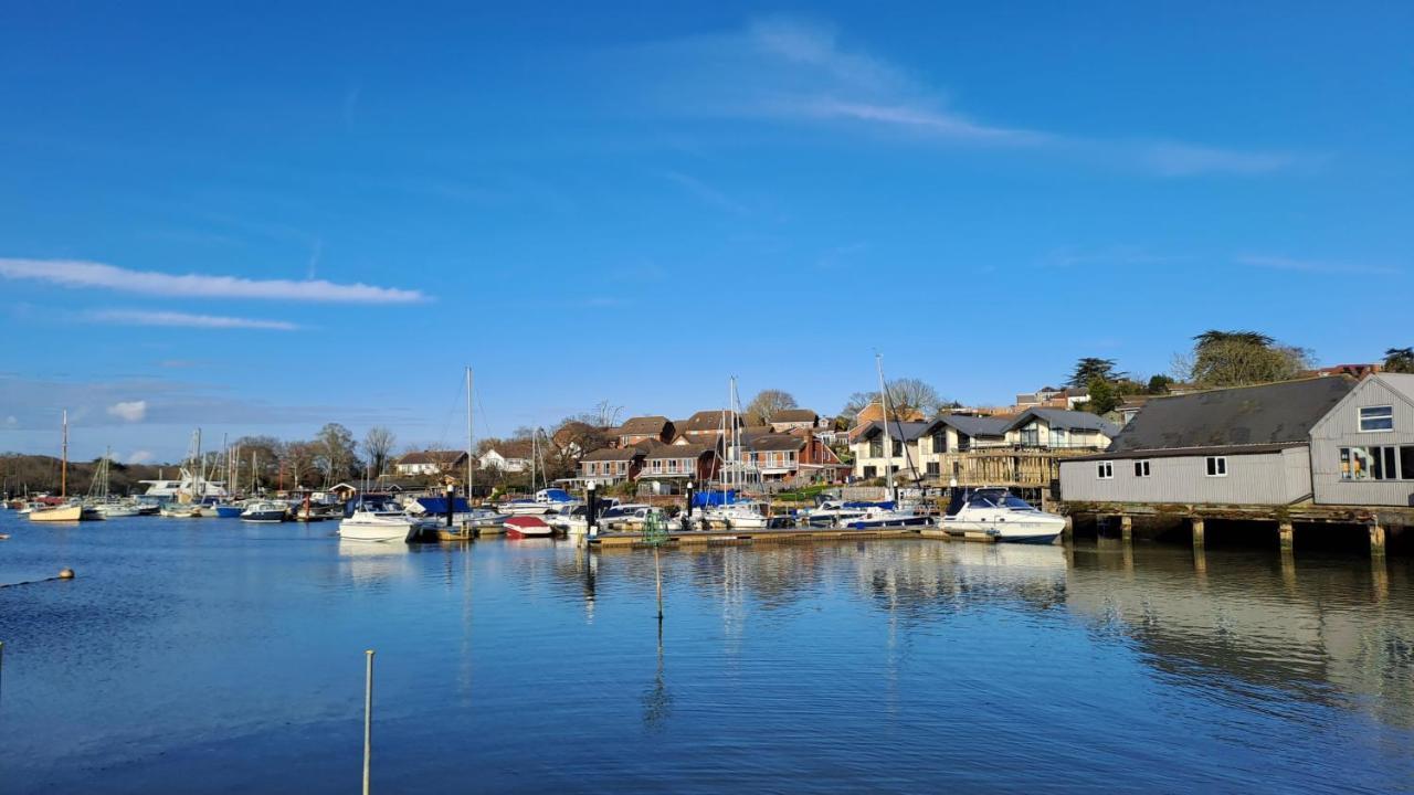 Sandown On The Creek Wootton Bridge  Esterno foto