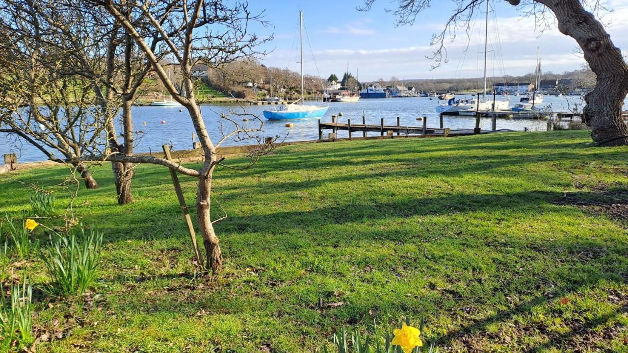 Sandown On The Creek Wootton Bridge  Esterno foto