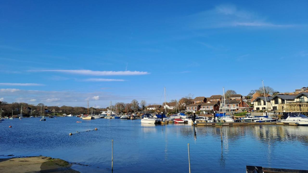 Sandown On The Creek Wootton Bridge  Esterno foto